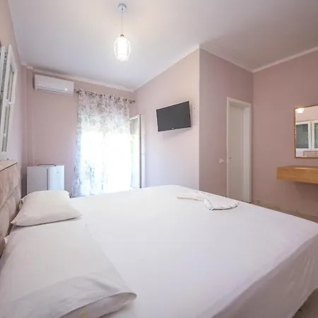Blu Horizon Gjipe Bed & Breakfast *